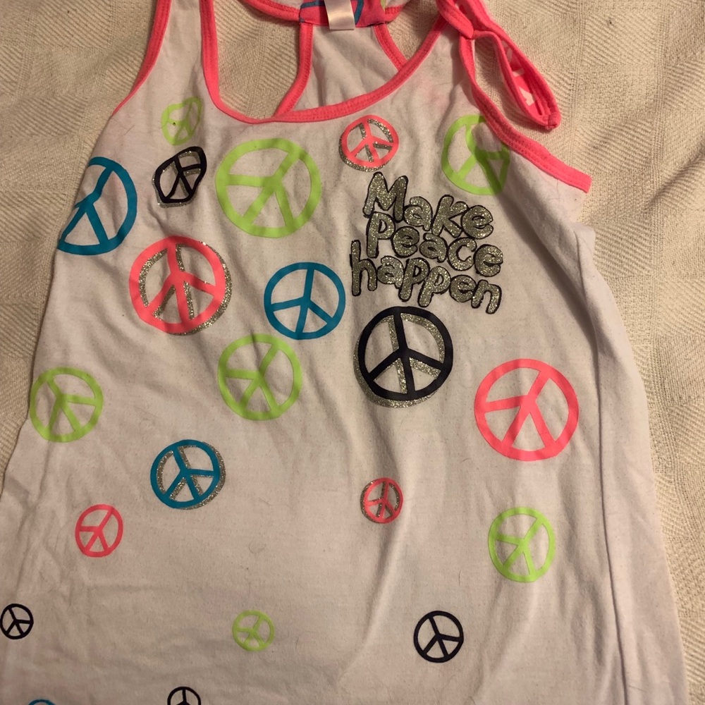 Justice 16/18 Make Peace happen tank top!